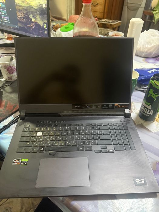 ASUS rog strix G713IM