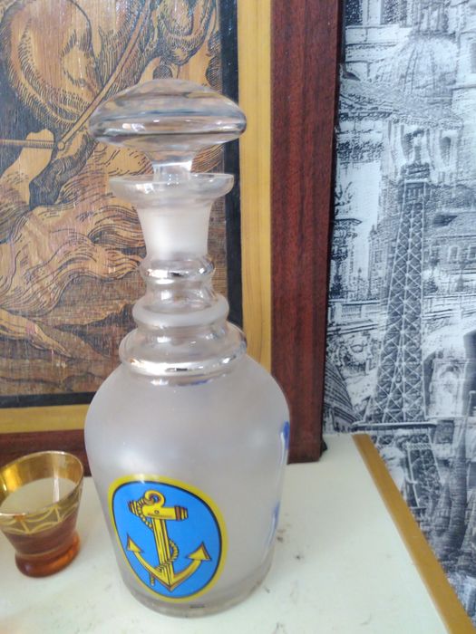 Продам графины чешского роизводства
