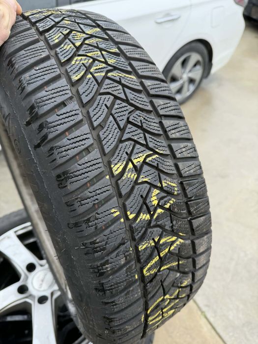 Джанти със зимни гуми Дънлоп