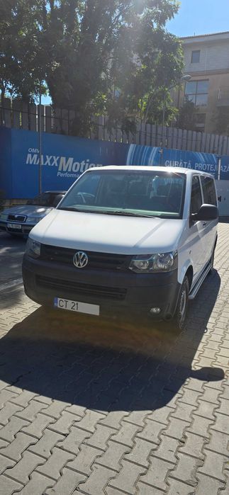 Vând Volkswagen Transporter, accept schimb cu model nou