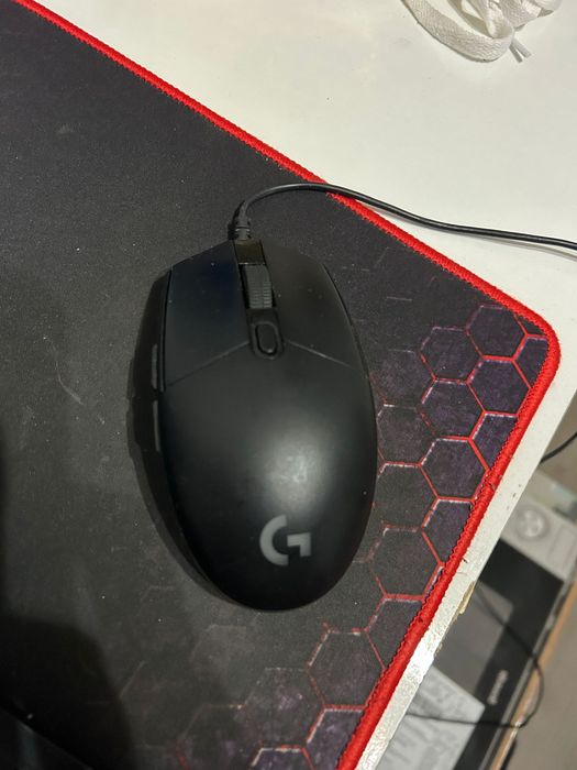 Laptop HP, Tastatura si mouse