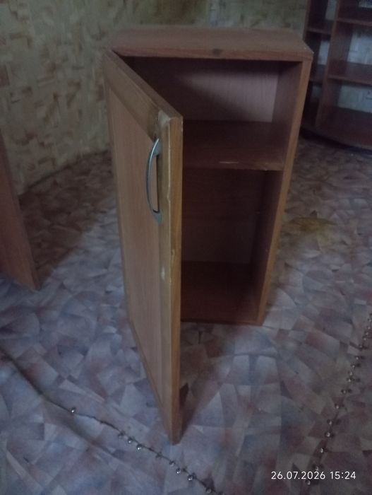 Советский сервант,шкаф настенный