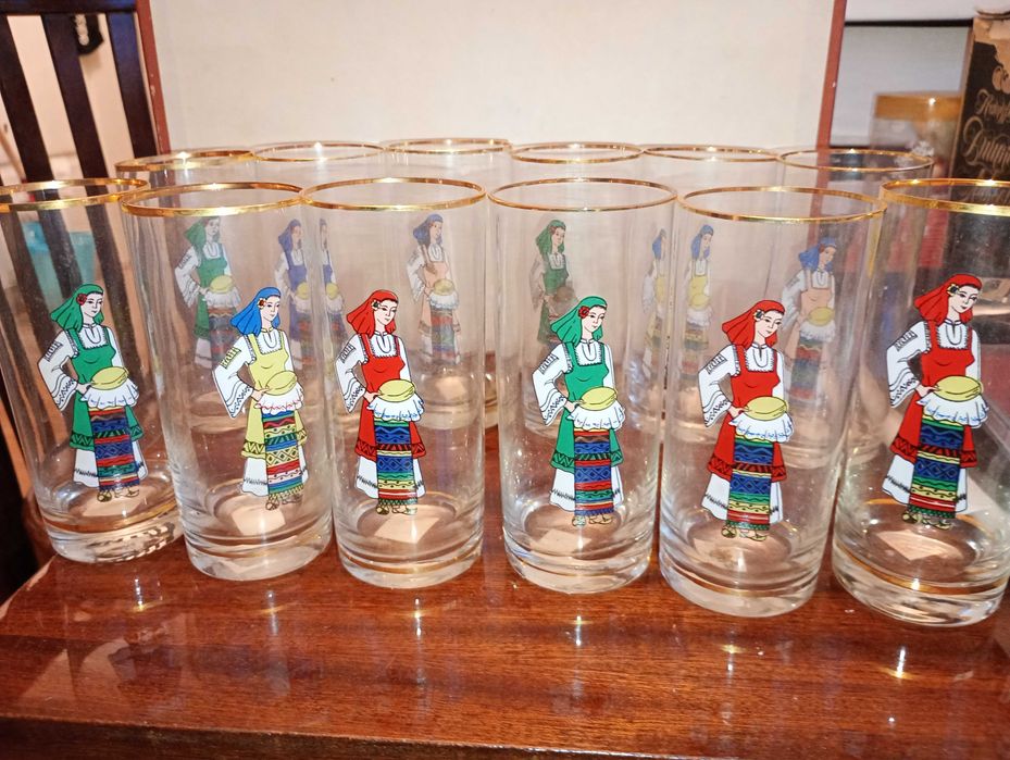 фолклорен стар български сервиз чаши фолклор стари чаши