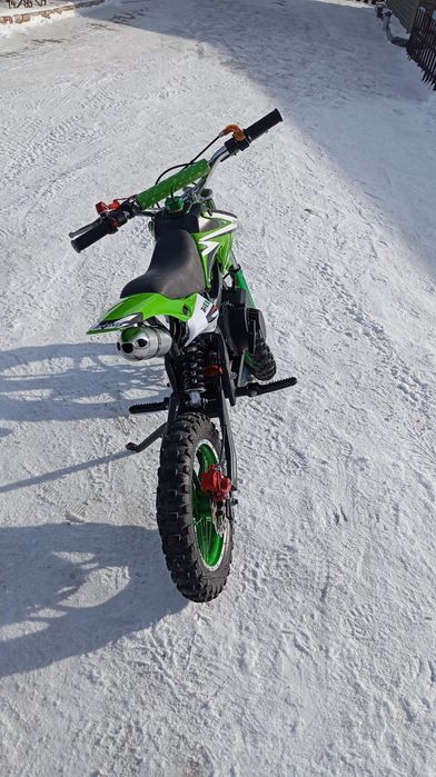 Продается детский питбайк 49 кубов.