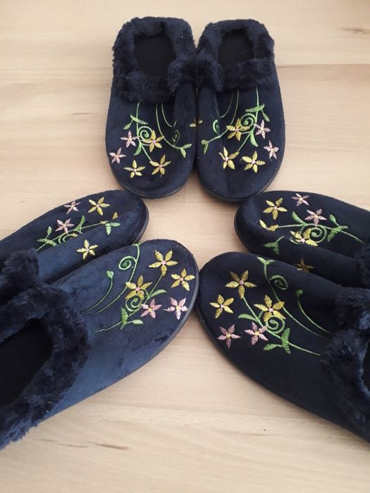 Продам новые тапочки