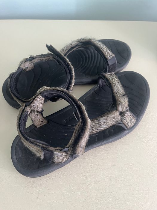 Teva сандали н.37