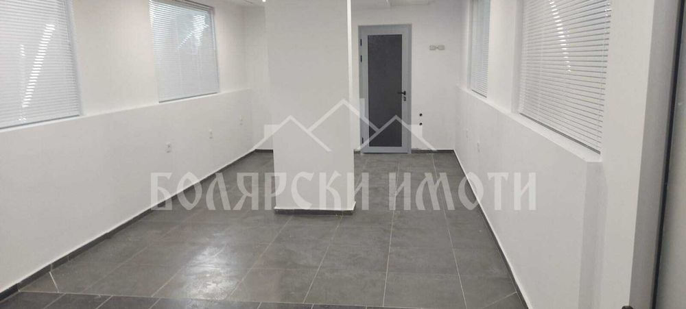 Продава се Офис в Велико Търново, Център - 195 кв.м за 1365 €/кв.м - Снимка #6