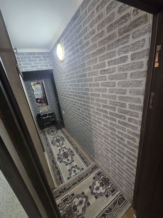 2 ком кв в 3 микр 3 этаж обменяю на 3 ком с доплатой