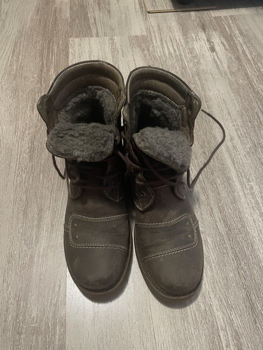 Ghete/bocanci din piele, imblaniti, nr. 39