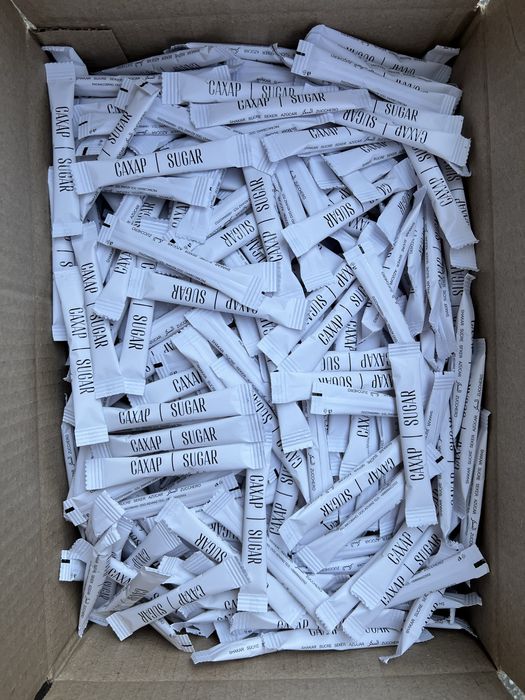 Сахар стик 5 гр порционный сахар. Qadoqlangan shakar stiklarda 5 gr.