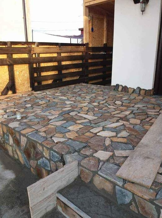 Piatra naturala de munte. Super calitate!