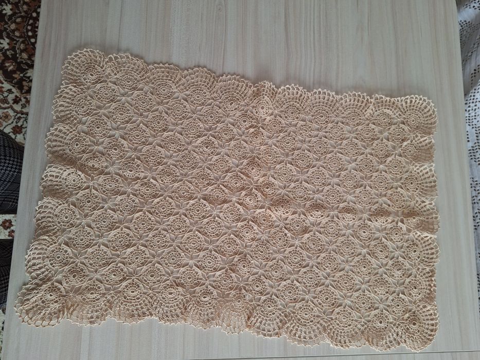 Продавам плетени на една кука тишлайфери