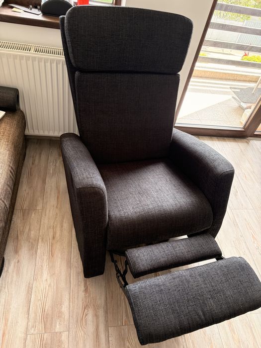 Oferta- Fotoliu rotativ cu recliner