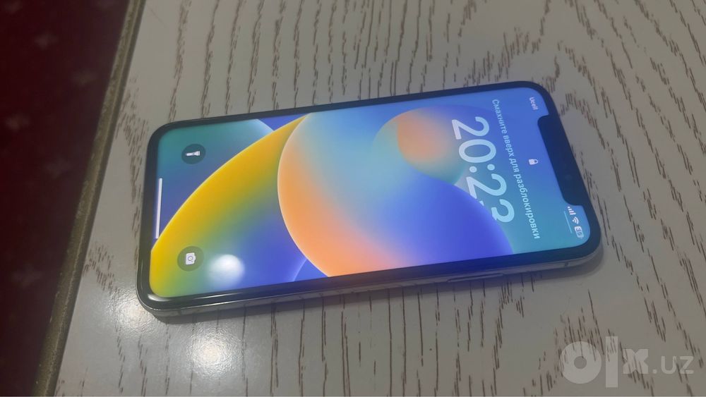 Iphone X 64 Gb holati yaxwi