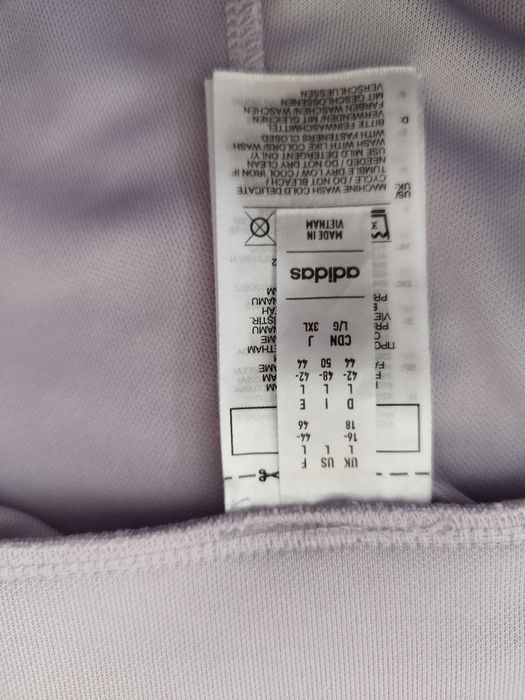 Adidas оригинално долнище размер L