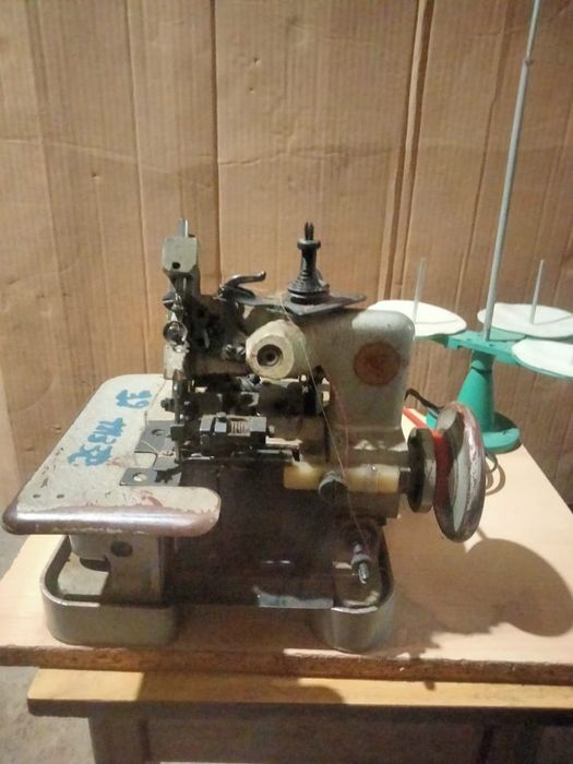 Оверлок 3х ниточный