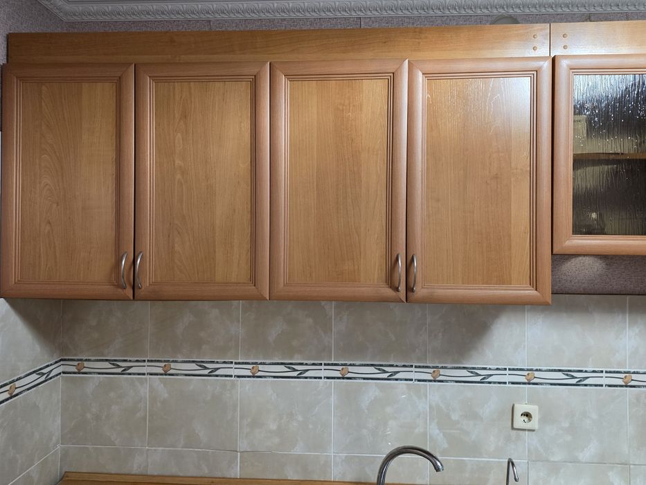 Продам кух.гарнитур в отличном состоянии