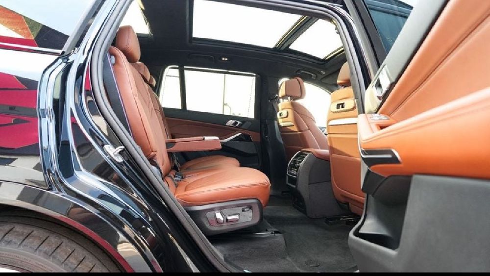 BMW X7 m40i M пакет