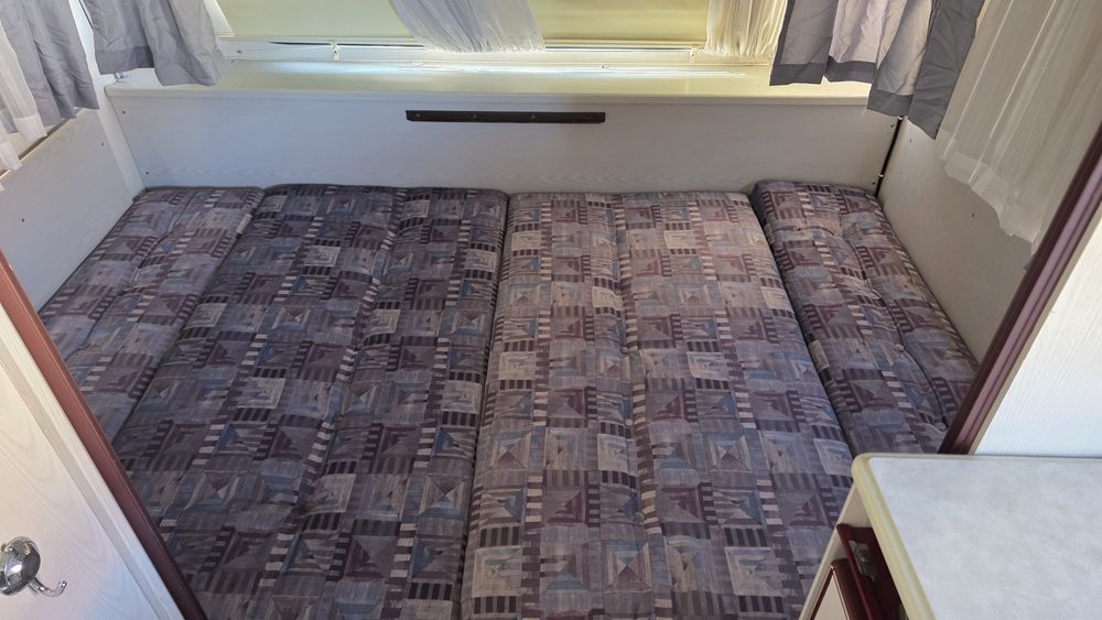 Каравана  Кнаус  1992