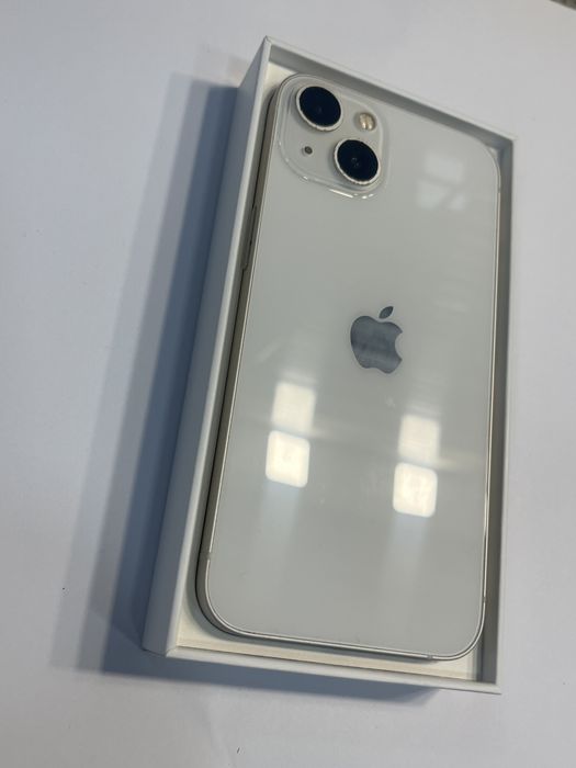 iPhone 13 ALB / 128 GB / Bateria 93%