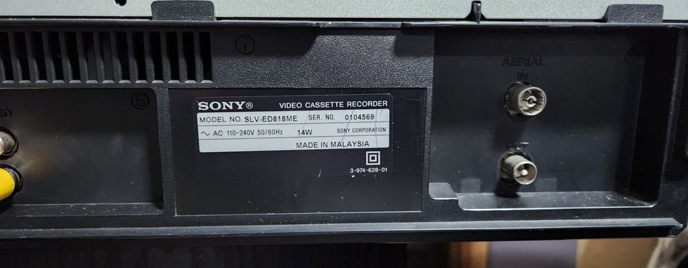 Videorecorder Sony cu telecomandă