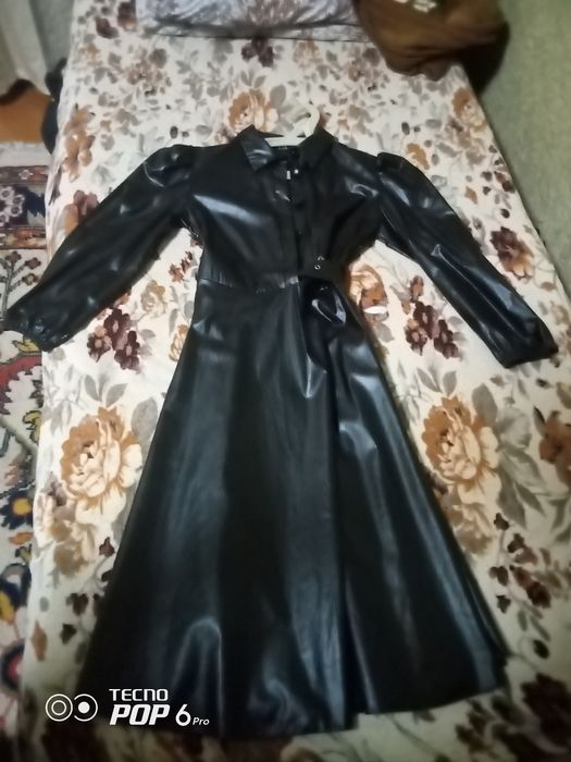 Прадаёца  платья