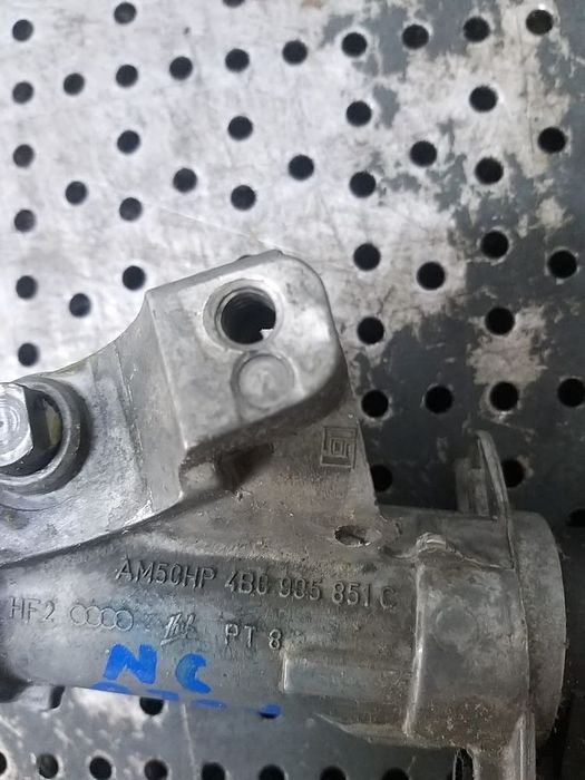 Contact auto cu cheie vw polo 9n 4b0905851c