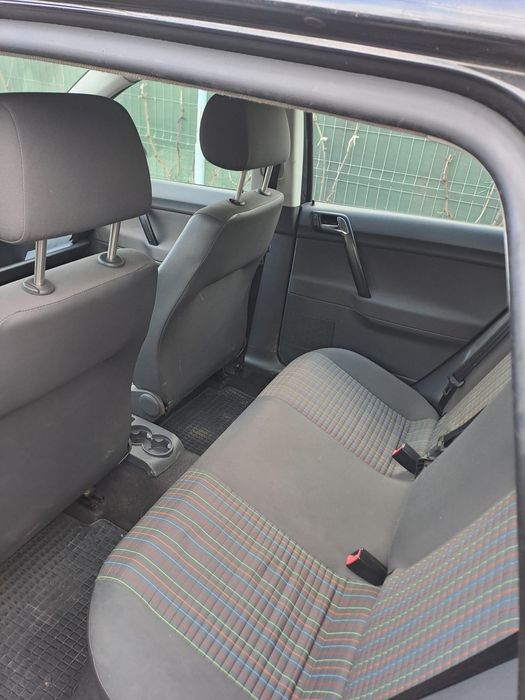 Vând Vw polo 1.2