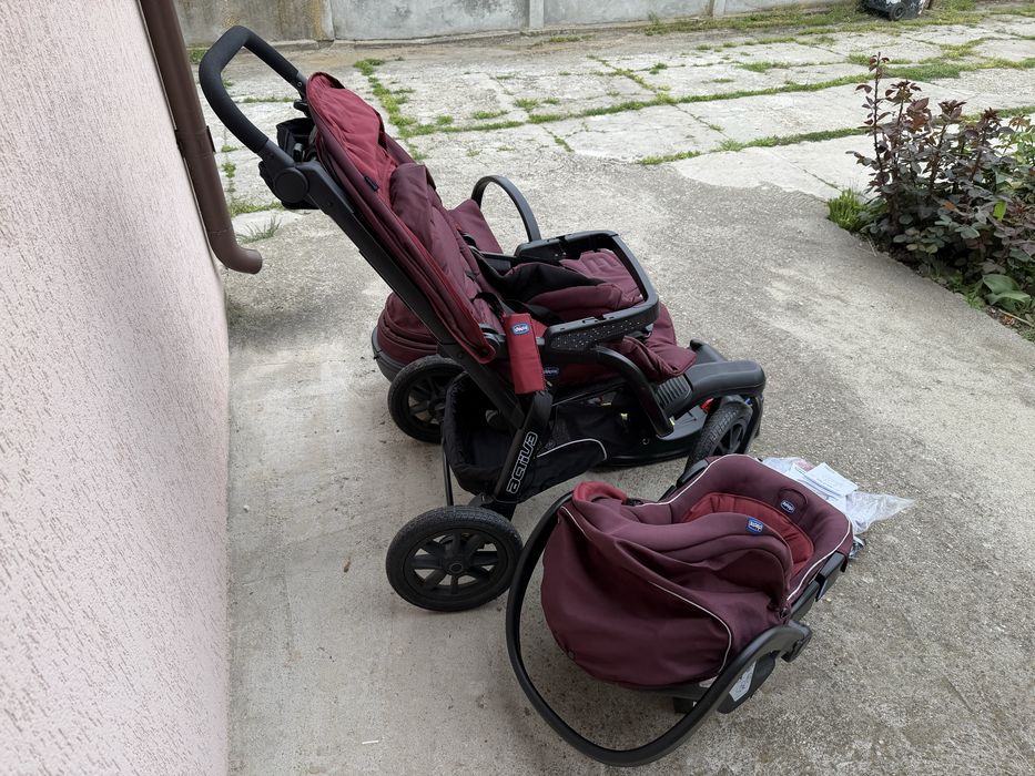 Carucior Chicco Trio Activ 3 Car Kit Inclus