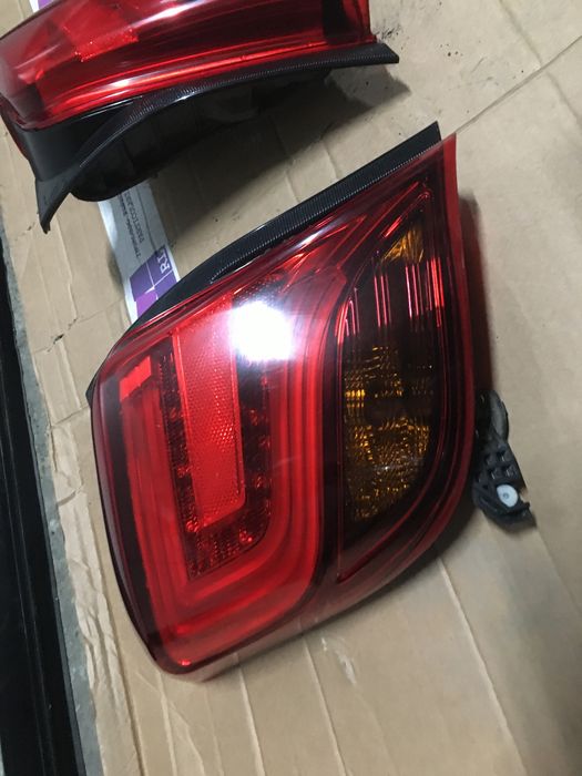 Triple/Stopuri Toyota Yaris 2014-2016
