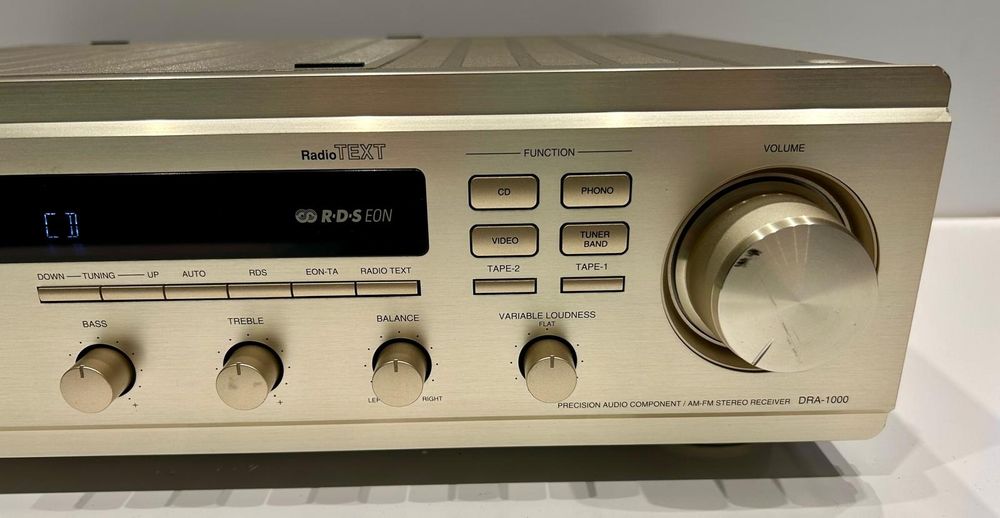 Vand amplificator Denon DRA-1000