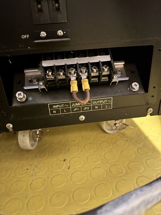 UPS - сървърен 6KVA/5400w със отделен батериен блок