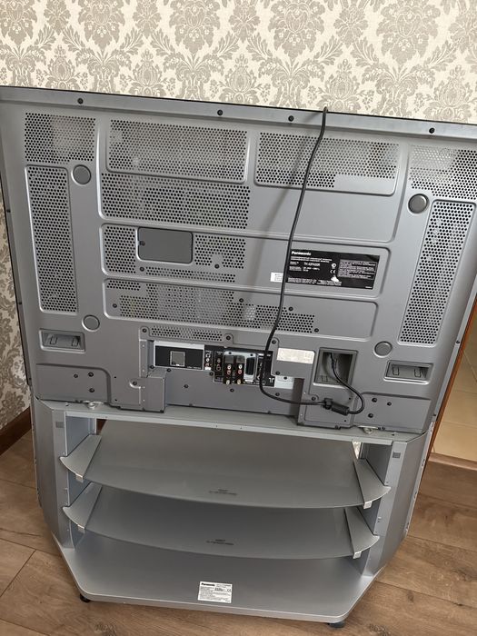 Продам телевизор