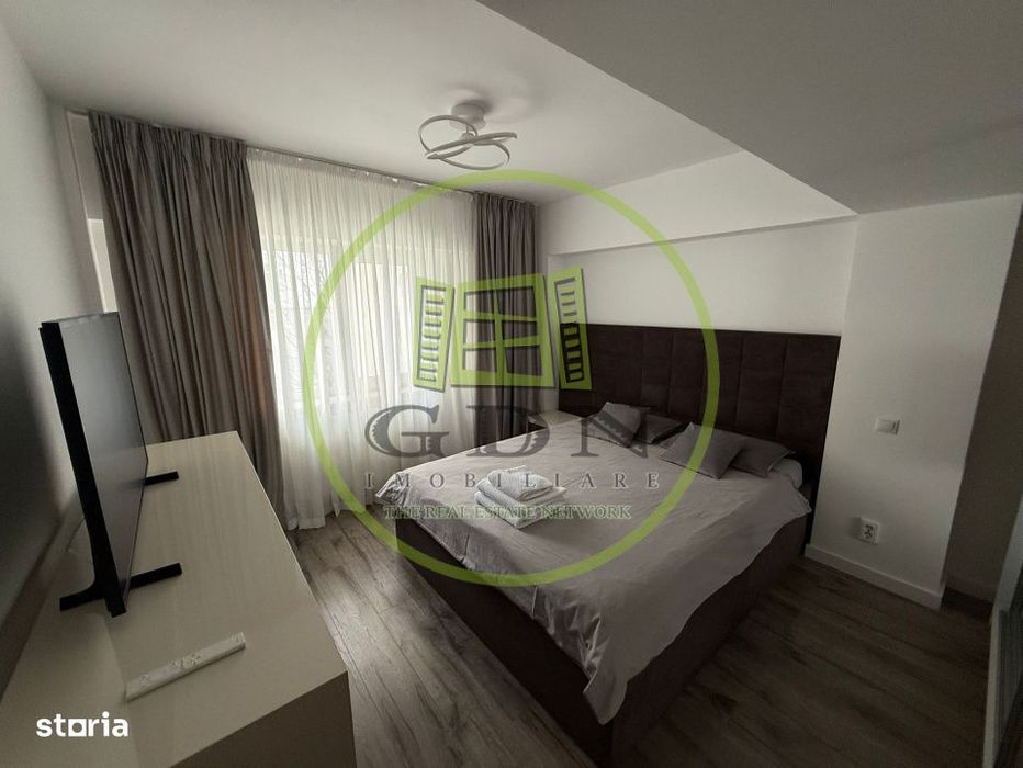 Apartament 3 camere, open-space, 83mp, Craiovita Noua, zona Niela
