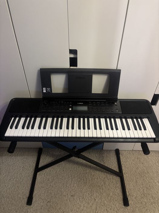 Orga Yamaha psr-E383 + casti