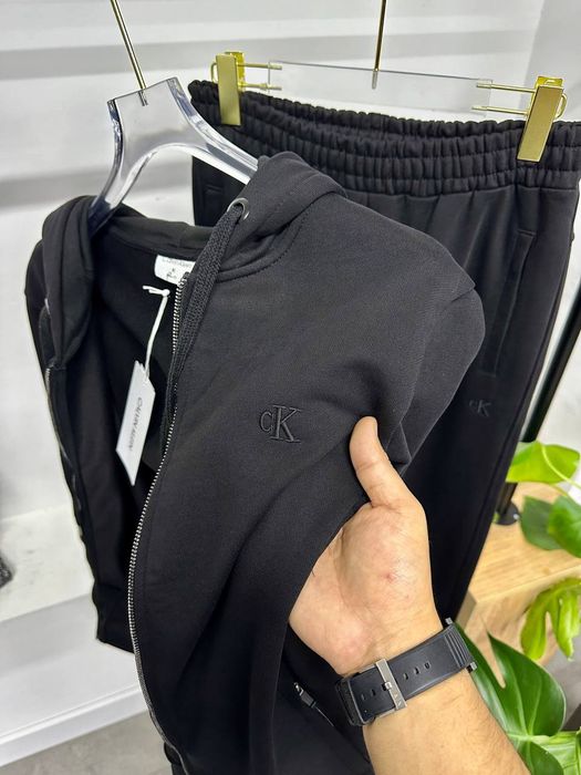 Мъжки екип Calvin Klein