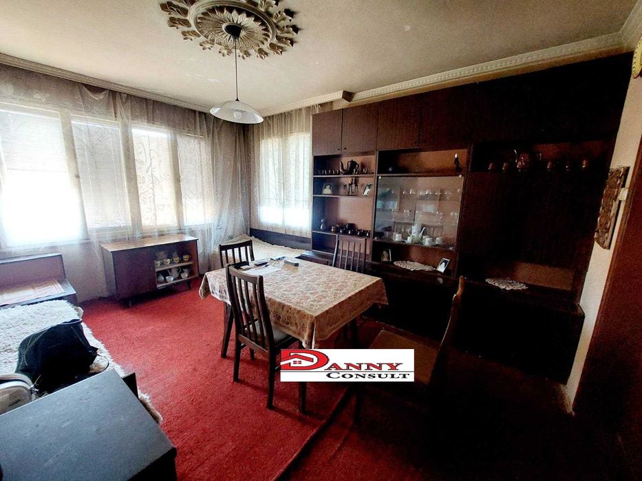 Продава се Многостаен апартамент в Велико Търново, Акация - 144 кв.м за 496 €/кв.м - Снимка #1