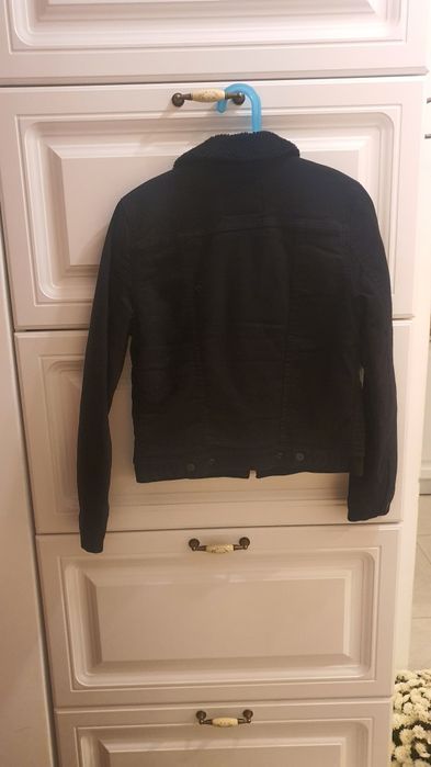 Geaca Levi's denim, căptușita, mărimea 34
