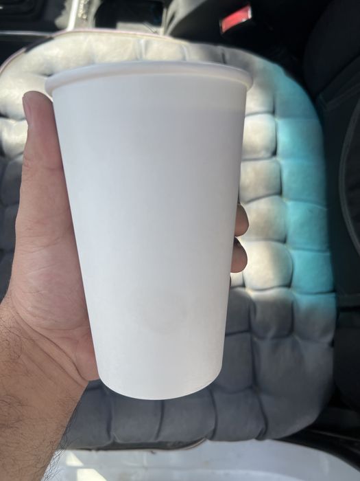 Одноразовая стакан