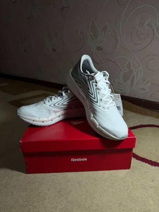 Мужские кроссовки Reebok FloatZig Tread