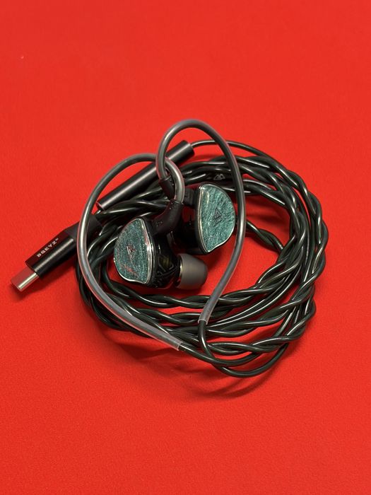 BQEYZ NI IEM наушники