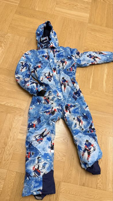 Продам  зимний комбинезон 158 см 9 тыс тнг