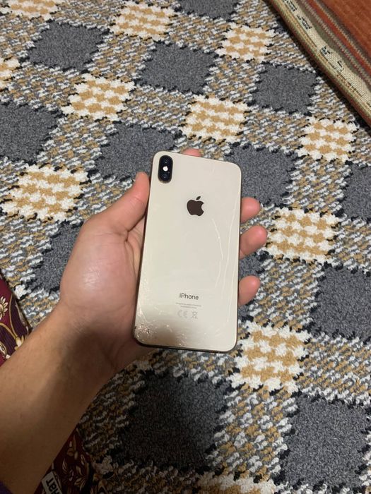iPhone xs max 256GB Gold