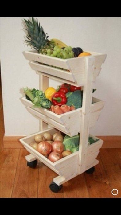 Raft din lemn legume/fructe