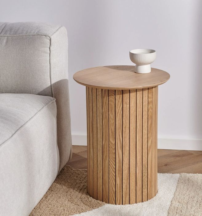 Красива холна масичка с модерен дизайн