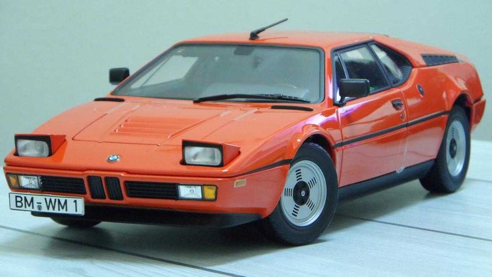 1:18 BMW M1 1978 orange