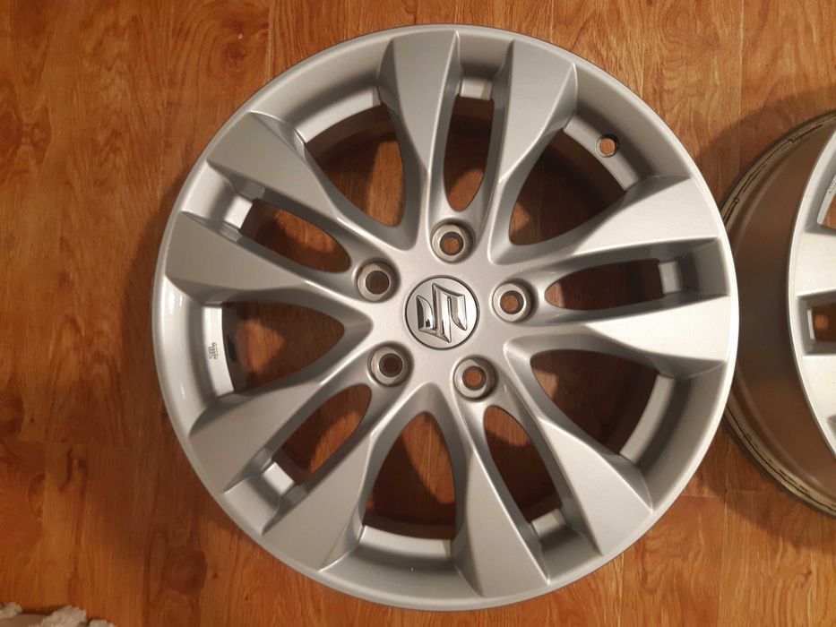Jante 16" Suzuki SX4 SCross Vitara anvelope iarna 215 60 16
