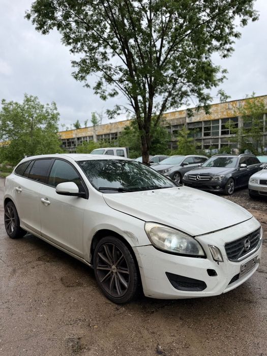 Volvo V60 Дизел 163кс На Части!
