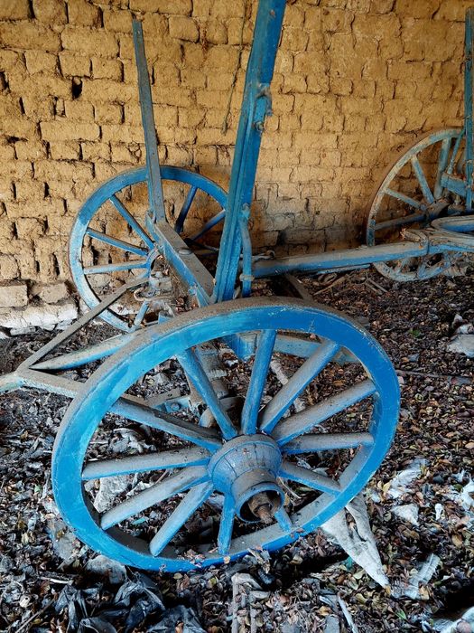 Голяма      каруца   с ритли