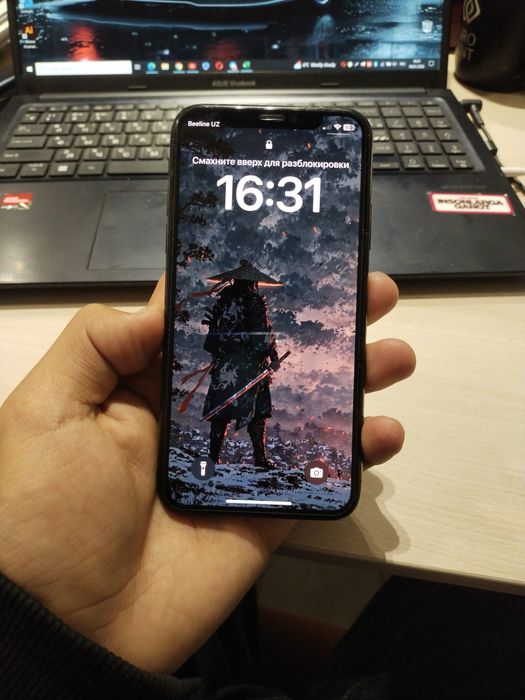 Iphone XS 64 GB хали уста кормаган